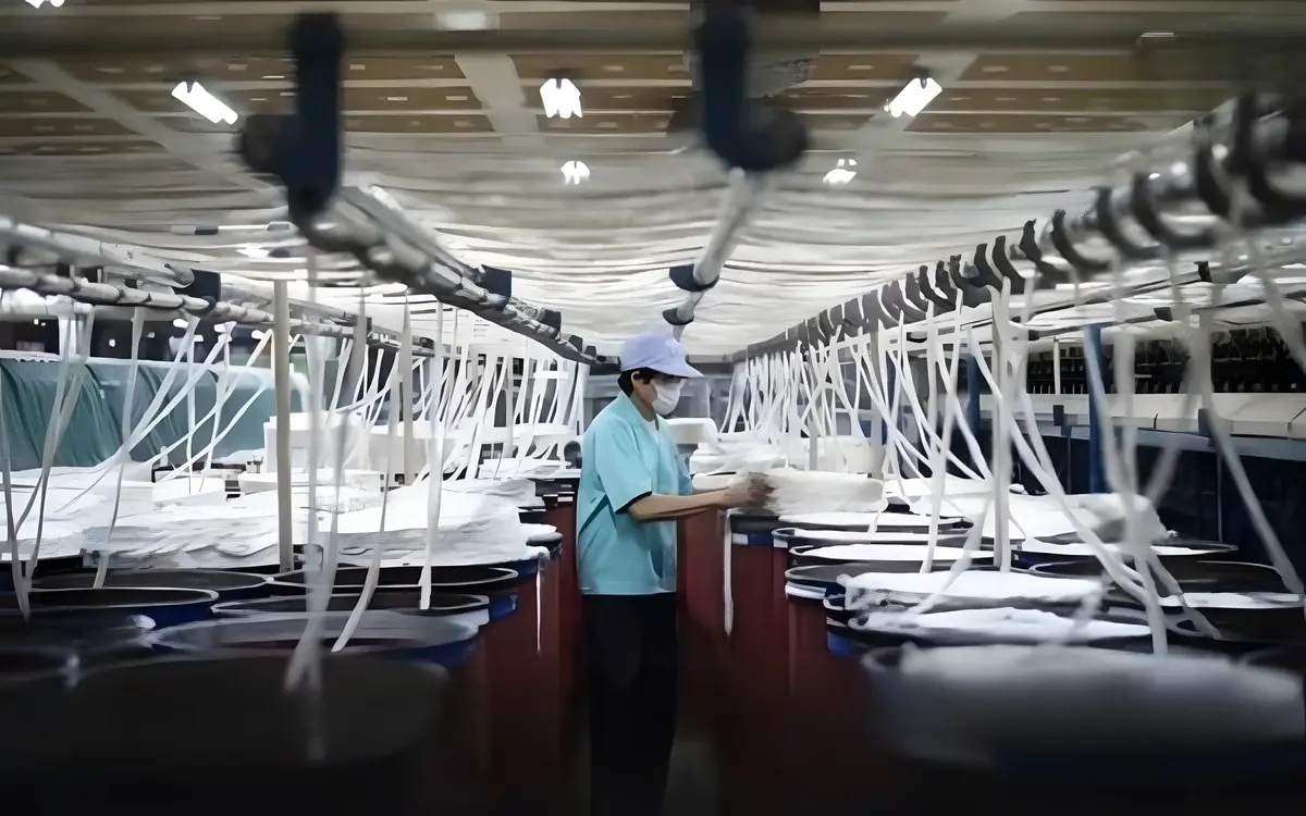 Die lage ist ernst 1 700 fabriken geschlossen thailands wirtschaft drohen massive zusammenbrueche