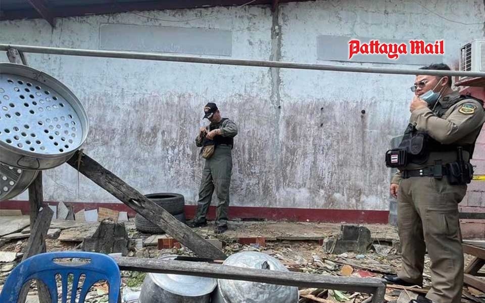 Scharfe granate und kugeln in pattaya viertel entdeckt