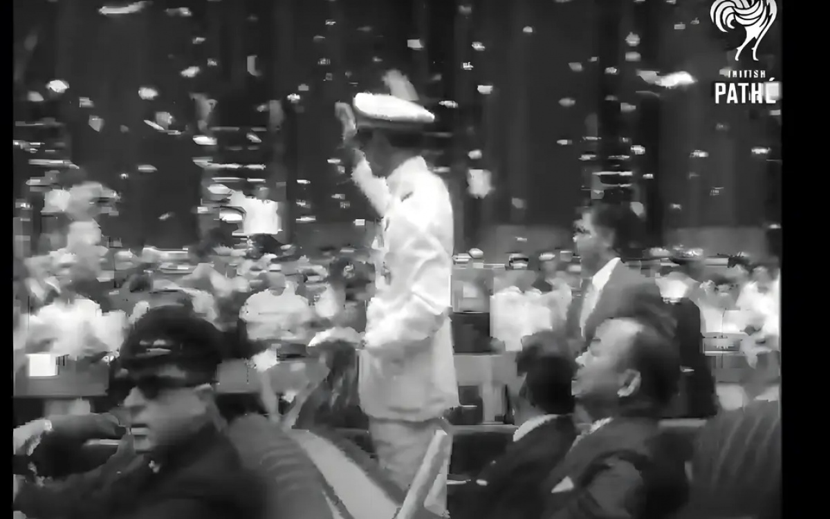 Seine majestaet der koenig von thailand wird in new york begruesst 1960