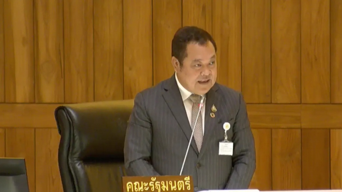 Oppositionsmitglied thaksin shinawatra taeuschte krankheit vor