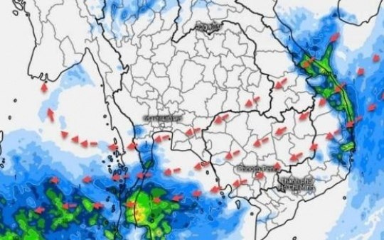 Wettervorhersage warnung vor starkem wind und regen im golf von thailand