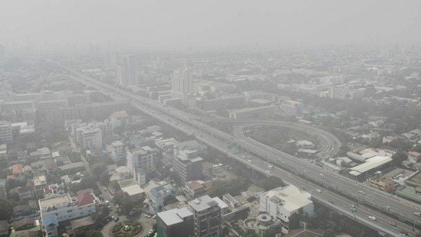 Bangkok versinkt im Smog: PM2,5-Werte schießen durch die Decke - Experten raten zu Schutzmaßnahmen