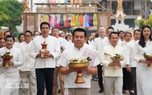 Touristen zeigen sich unbeeindruckt von der luftverschmutzung in chiang mai hotels zu 70 prozent