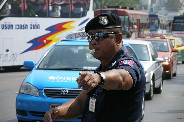 Thai traffic police 2007 01 005