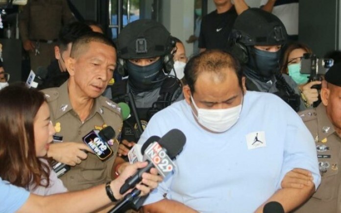 Hammer wende im mordprozess ehemaliger thailaendischer unterbezirkschef kamnan nok erhaelt