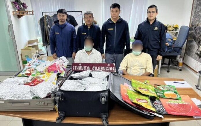 Zwei festnahmen von indern am flughafen don mueang wegen cannabisschmuggels