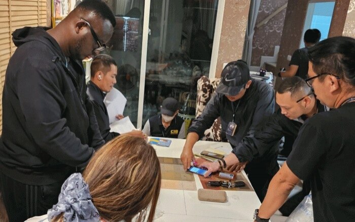 800 Millionen Baht Beute in 3 Jahren durch arglistigen Romance Scam - Nigerianer und 13 Thailänder verhaftet