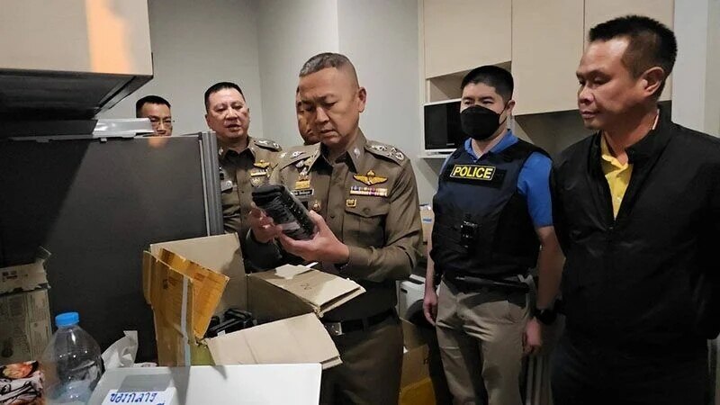 Razzia in Bangkok: Polizei zerschlägt Callcenter-Bande und nimmt sechs Chinesen mit über 200.000 SIM-Karten fest