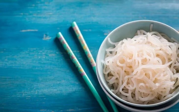 Nonthaburis jacks waterfall noodles stoppt kostenlose mahlzeiten aufgrund von missbrauch