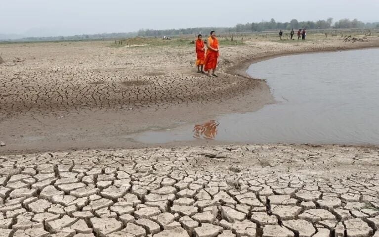 Schwere duerrekrise droht in nakhon ratchasima mit schwindenden wasserreservoiren