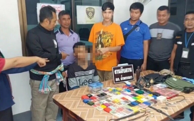 Thailaender verhaftet nachdem er seine unsichtbaren kraefte vor einem raubueberfall nicht angerufen