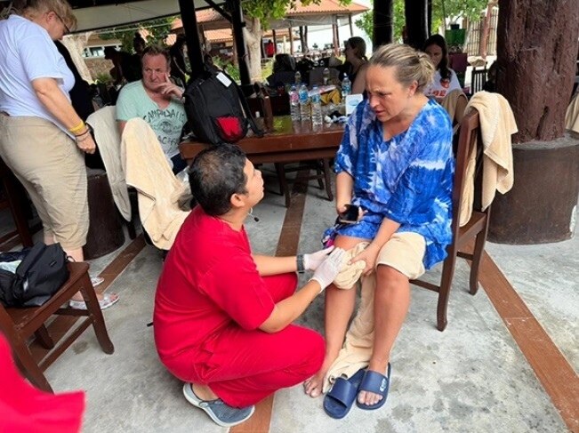 Touristisches Schnellboot kentert bei Bubu Island nahe der Insel Lipe in Satun