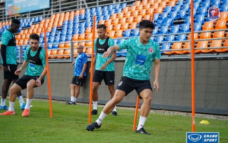 Buriram united trifft im meisterschaftsduell auf port wer wird den titelkampf entscheiden