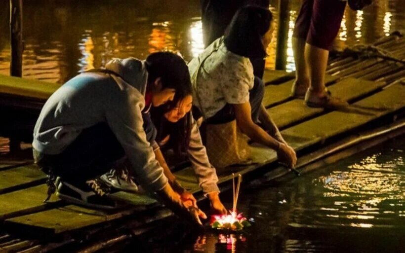 Umfrage zeigt dass 40 91 prozent der thailaenderinnen und thailaender planen am loy krathong tag