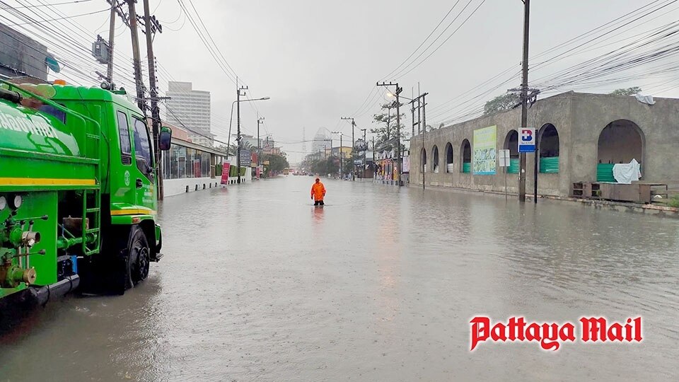 Pattaya hat erneut mit starken Regenfällen und Überschwemmungen zu kämpfen