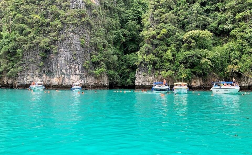 Maya Bay und Loh Samah Bay auf den Phi Phi-Inseln für 2 Monate zur ökologischen Wiederherstellung geschlossen