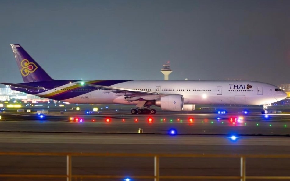 Notlandung von thai airways medizinischer notfall ueber dem golf von thailand sorgt fuer aufregung