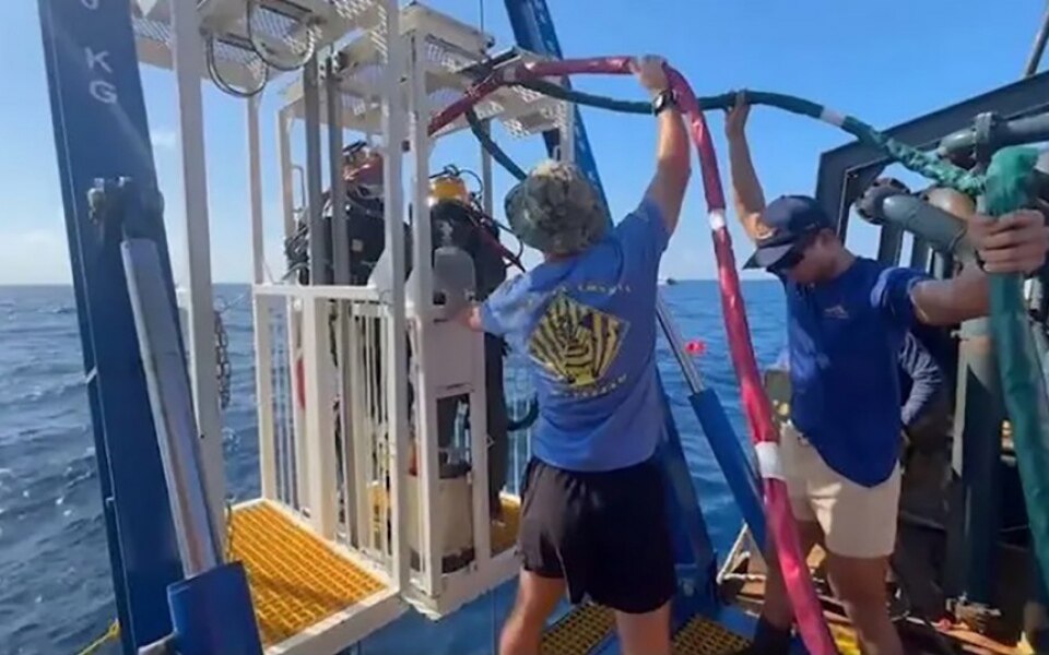 Bergung der HTMS Sukhothai beendet, fünf Besatzungsmitglieder werden noch vermisst