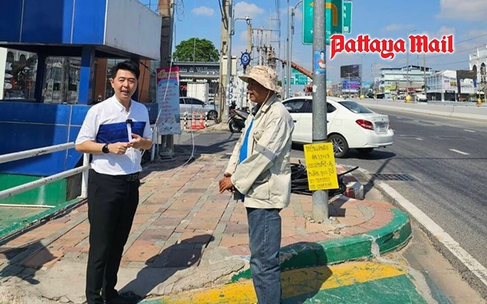 Buergermeister inspiziert entfernung von strommasten entlang der sukhumvit road