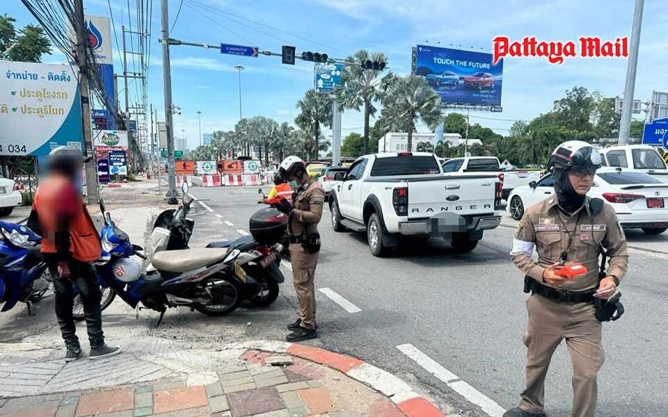 Hartes Durchgreifen bei Motorradverstößen in der Unterführung von Zentral-Pattaya