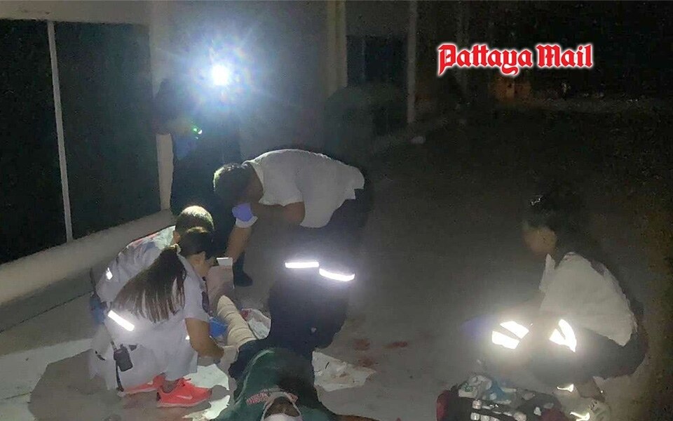 Indischer tourist bei hotelsturz in pattaya verletzt