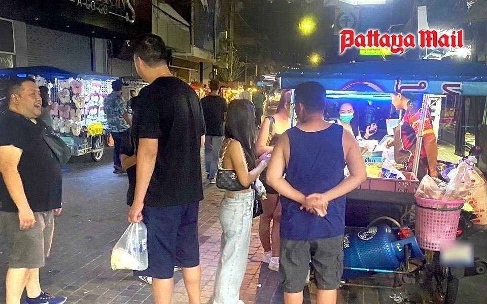 Keine chinesischen bettler in pattaya sagt die polizei