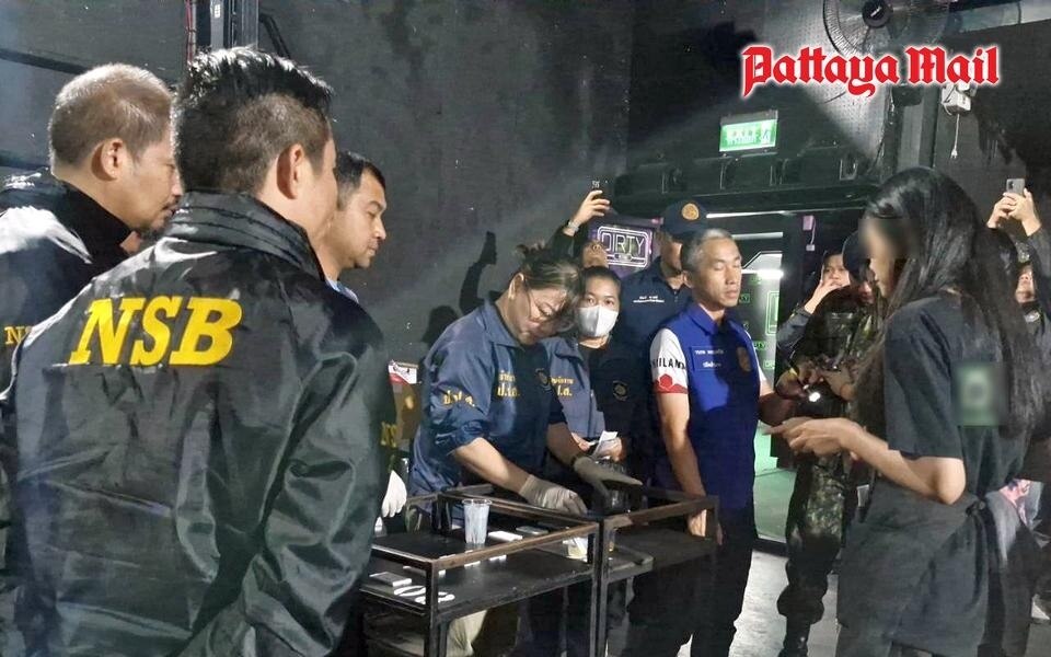 Pattaya-Nachtclubs inspiziert, um Sicherheit während Songkran zu gewährleisten