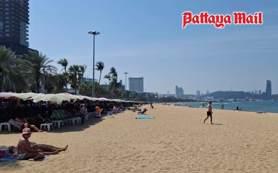 Pattaya wie die stadt in der nebensaison nach abreise der europaeischen touristen erneut erstrahlt