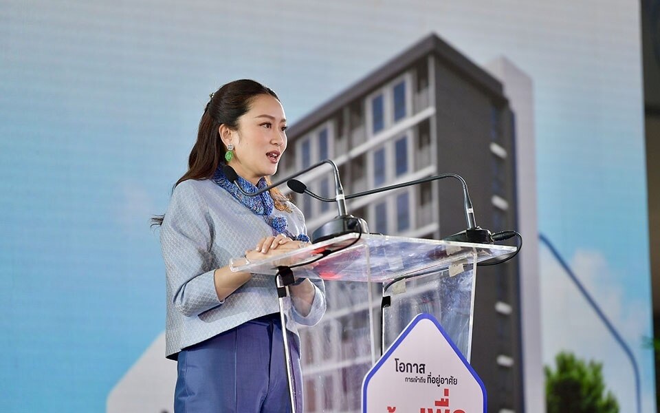 Thailands premierministerin enthuellt bedeutendes wohnprojekt zur foerderung leistbaren wohnraums