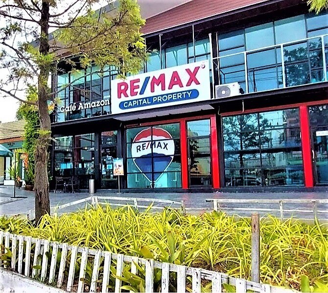 Logo Remax