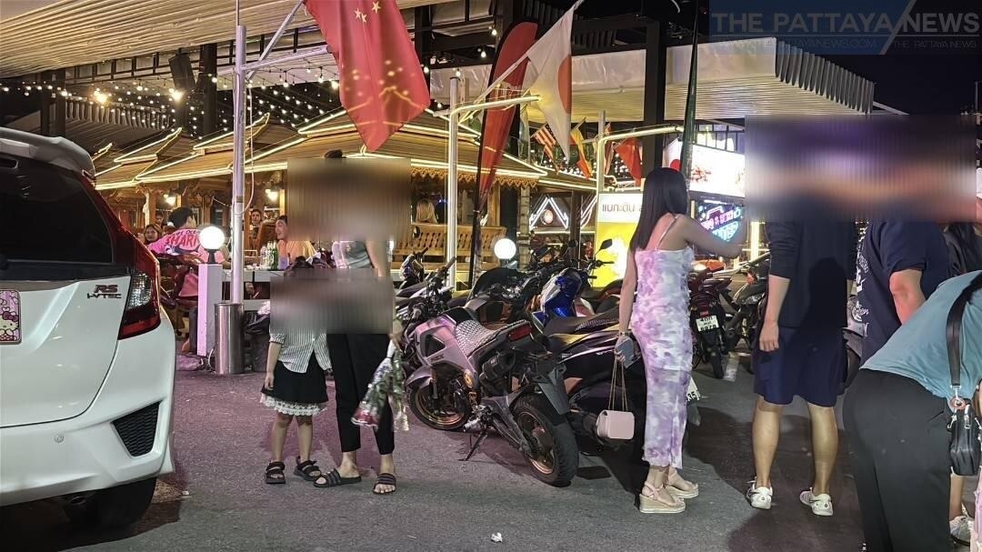 Pattaya unter Druck: Aggressive Verkaufspraktiken von ausländischen Händlern sorgen vor Festivals für Besorgnis