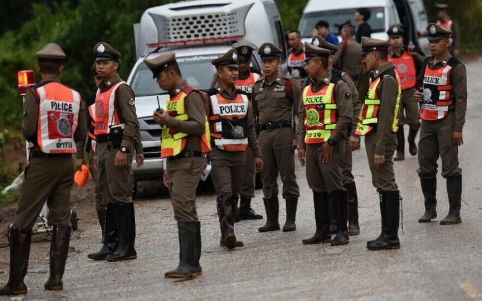 Rettung eines kindes in bangkok 8 jaehriges kind entkommt brutaler behandlung