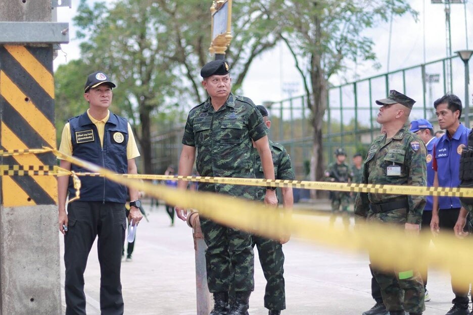 Nach den Anschlägen: Thailands Militär und Polizei starten Sicherheitsoffensive - VIDEO