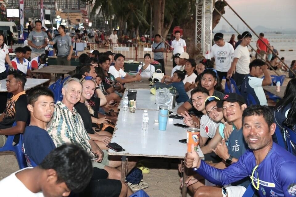 Erfolgswelle für thailändische Windsurfer bei der Meisterschaft in Pattaya