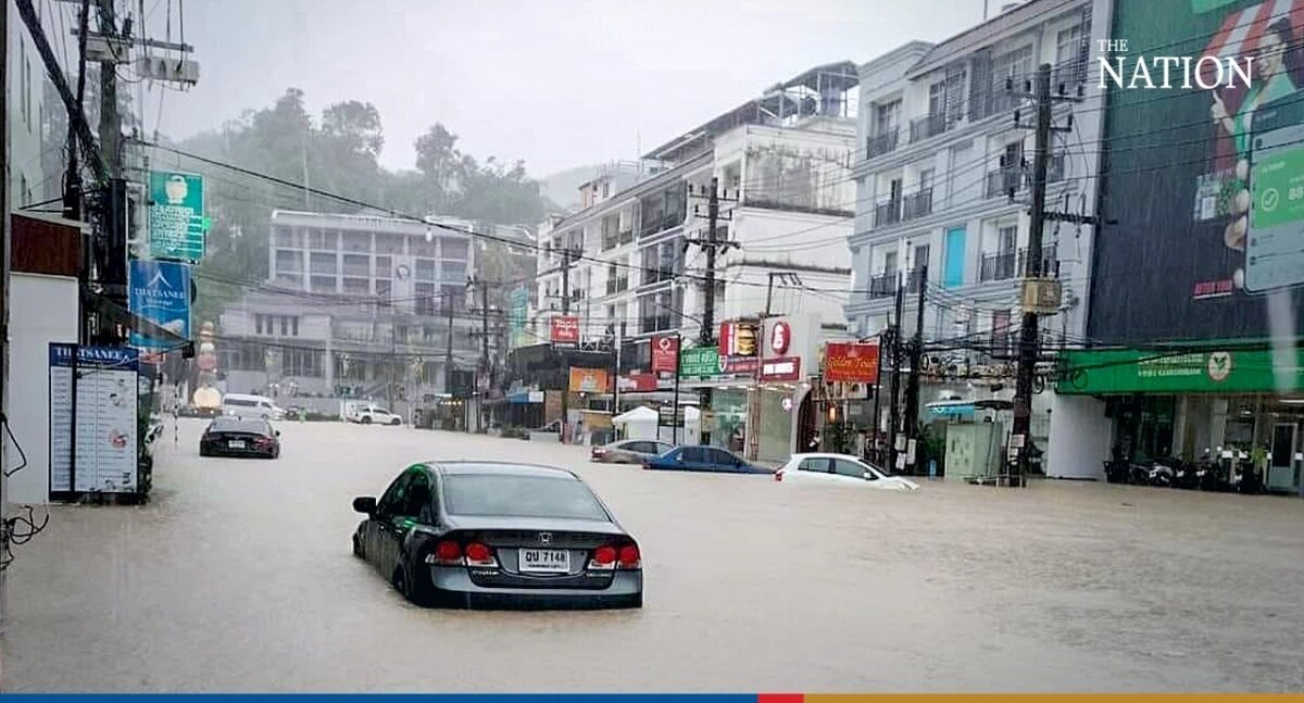 Wetterwarnung: Monsuntrog, schwere Überschwemmungen in Phuket, Straßen 1 Meter unter Wasser, Gebäude beschädigt (Fotos)