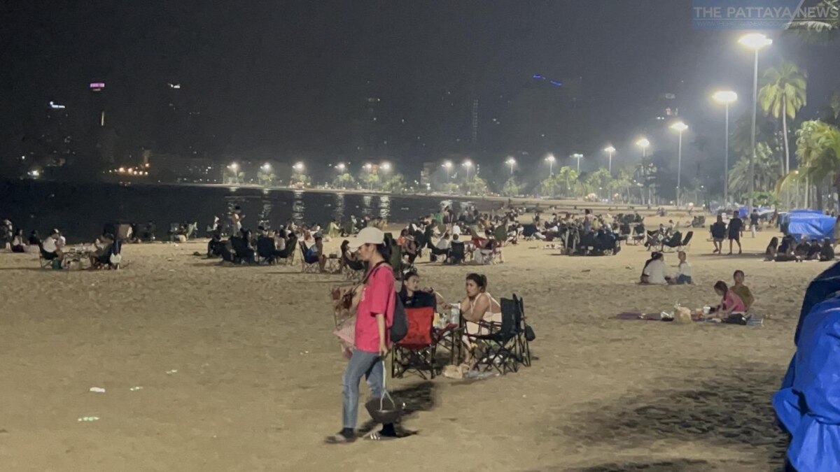 Betrunkene streiten am Pattaya Beach: Freund mit Bierflasche verletzt - Polizei mahnt zur Vorsicht