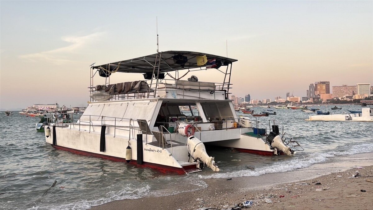 Heftiger Yachtbrand in Pattaya: Ausländisches Besatzungsmitglied erleidet schwere Verbrennungen