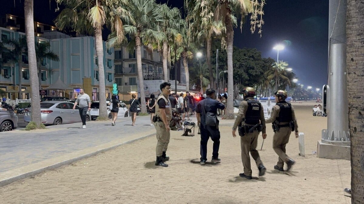 Konflikt am Strand von Pattaya endet mit Festnahme eines Strandmattenvermieters und einem verletzten Touristen