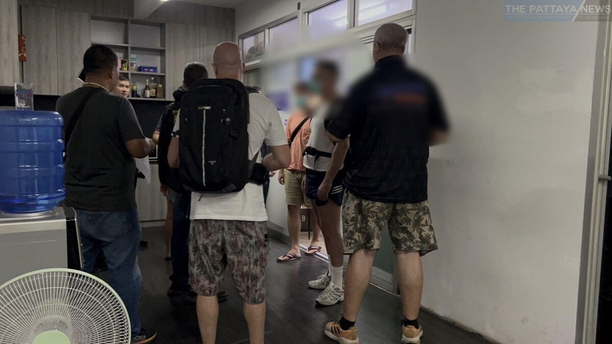 Razzia in Pattaya: Elf Ausländer wegen illegaler Pokeraktivitäten festgenommen