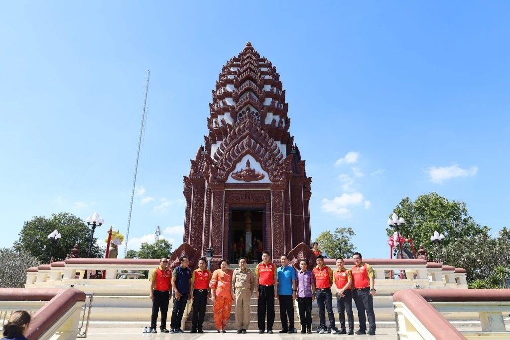 Der neue Gouverneur der Provinz Prachuap Khiri Khan tritt sein Amt an