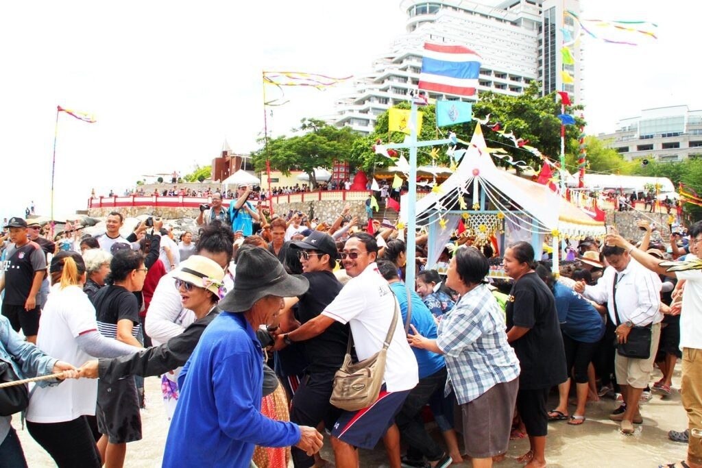 Prachuap Khiri Khan verzeichnet über 6,5 Millionen Besucher; Veranstaltungen für September angekündigt