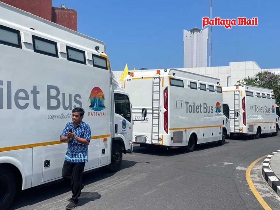 Pattaya verbessert die öffentlichen Einrichtungen mit neuen hochmodernen Toilettenbussen