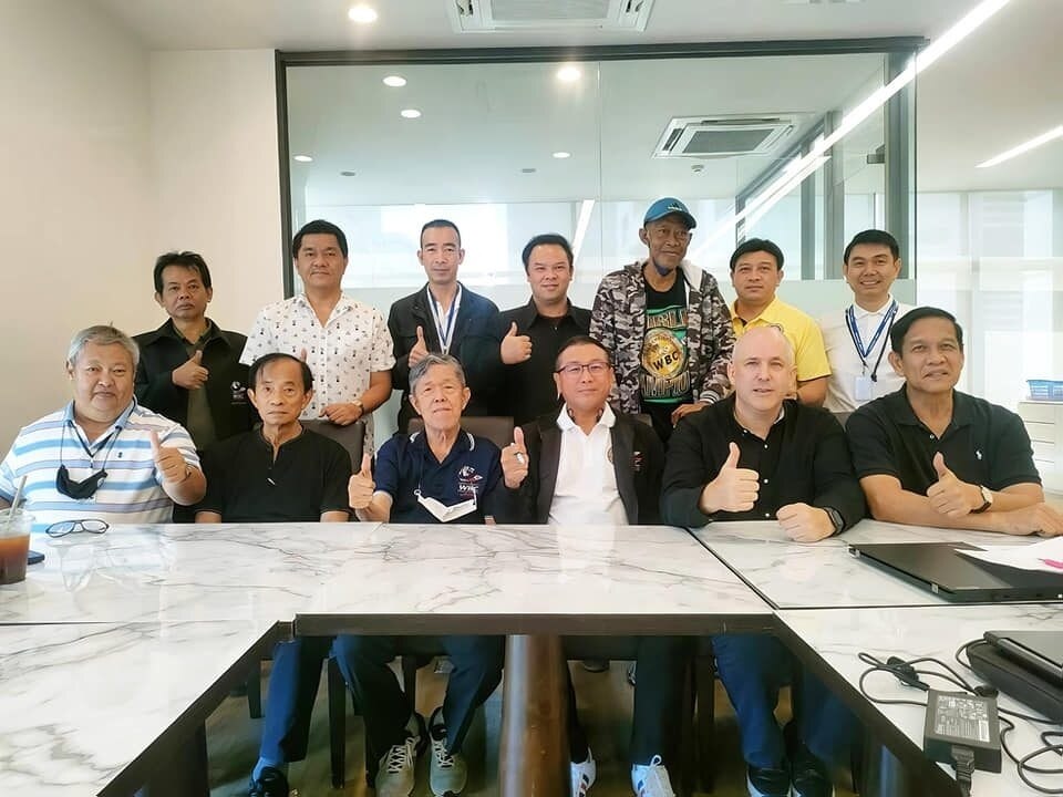 WBC Asia ehrt Thailands ersten Boxweltmeister, Pone Kingpetch aus Hua Hin