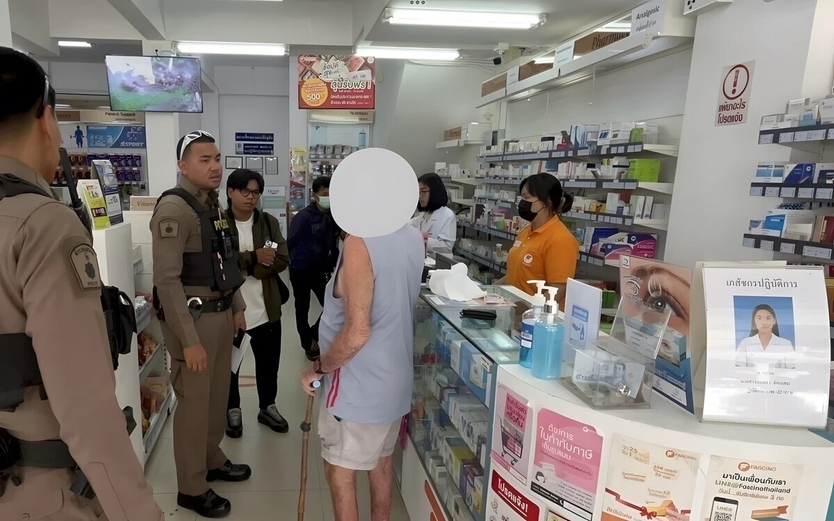 Älterer Australier beim Diebstahl von Vitamin C in Chonburi erwischt