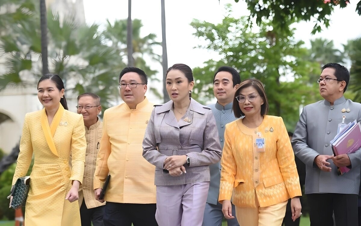 Amtsenthebung in Sicht: Thailands Premierministerin unter massivem Druck - Droht Paetongtarn das politische Aus?