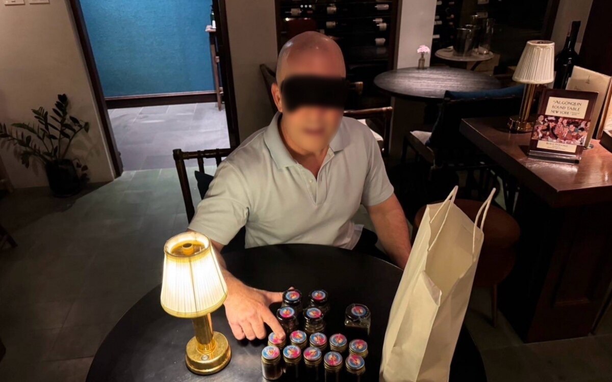 Auslaender wegen illegalen psilocybin pilzverkaufs an touristen in chiang mai verhaftet