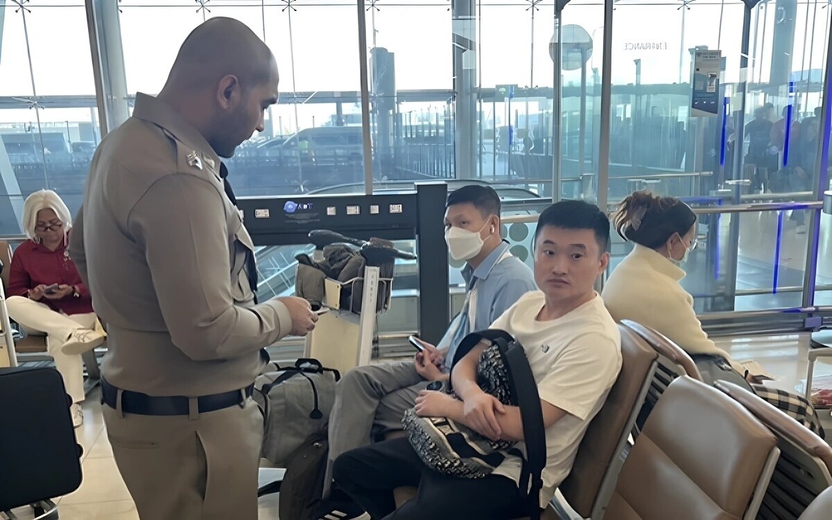 Auslaendische staatsbuerger am flughafen bangkok wegen betrugsvorwuerfen festgenommen