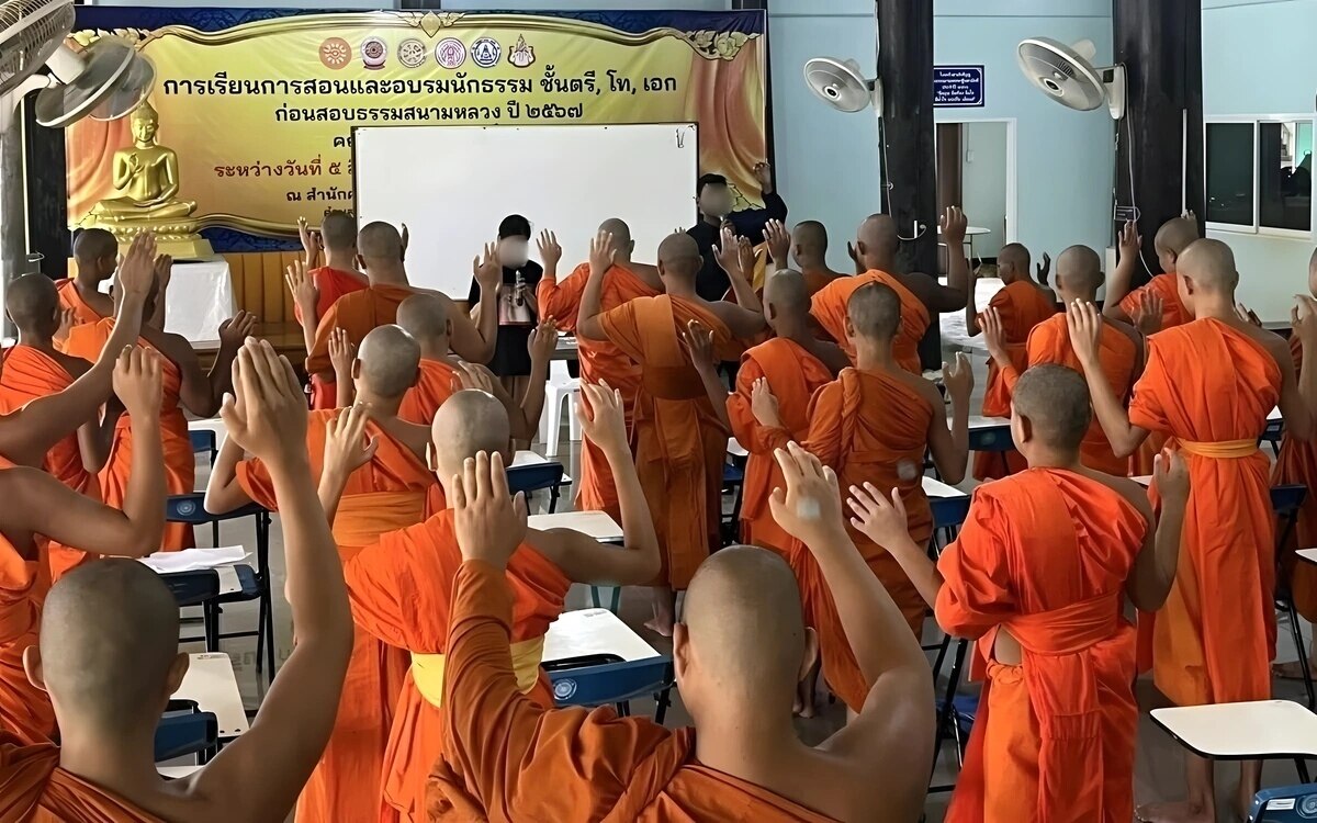 Buddhistischer tempel im zentrum eines christlichen predigt skandals auslaendischer lehrer sorgt