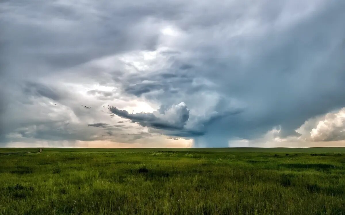 Dringende wetterwarnung schwere regenfaelle und starke winde erwartet