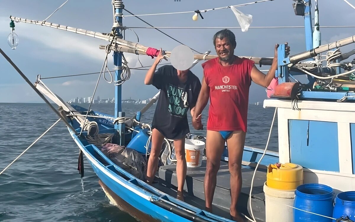 Erschuetternde rettung 32 jaehrige auslaenderin nach sieben stunden auf see vor sattahip in